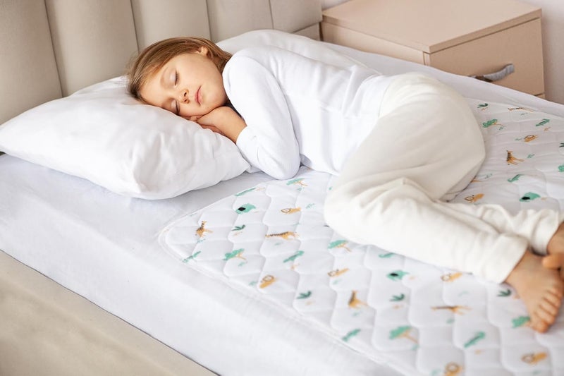 Lynmark ® Potty Training Mattress Protector Pee Pads for Kids - Waterproof Toddler Bed Wetting Mat for Toilet Training - Non-Slip Washable Bedwetting Topper Absorbs Up to 2000ml - 35" x 33", Explorer - Image 1